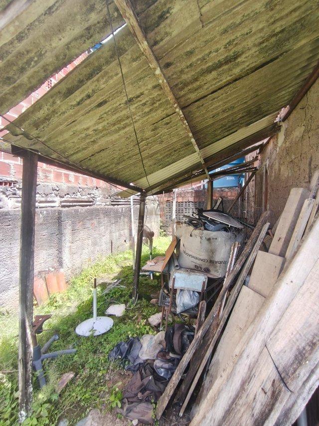 CASA A VENDA EM CAMARAGIBE  ,2 NO MESMO TERRENO 2ª Travessa São Paulo Camaragibe - 