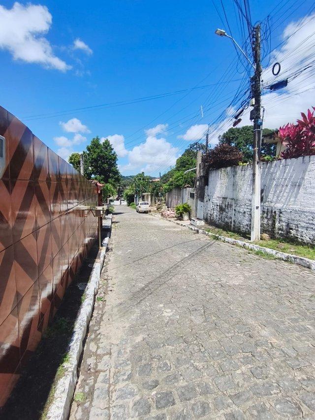 CASA A VENDA EM CAMARAGIBE  ,2 NO MESMO TERRENO 2ª Travessa São Paulo Camaragibe - 