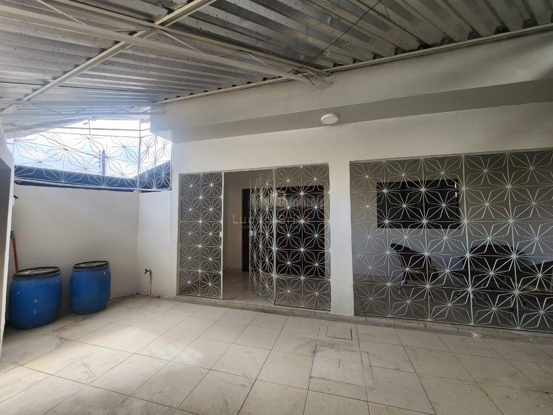 ALUGO CASA NA IPUTINGA COM VAGA DE GARAGEM Rua Cosme Bezerra Cavalcanti Recife - 