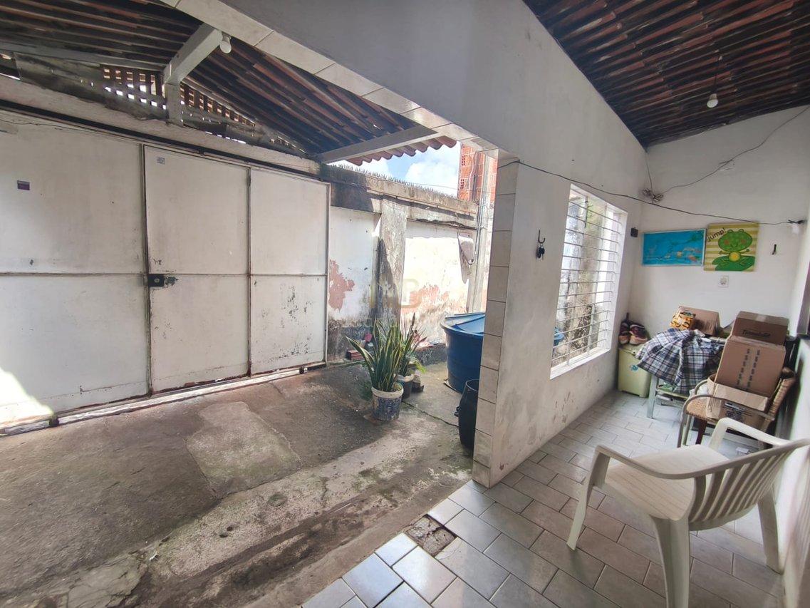 LOCAÇÃO DE CASA COM VAGA DE GARAGEM   VALE DAS PEDREIRAS-CAMARAGIBE Rua Turmalina Camaragibe - 