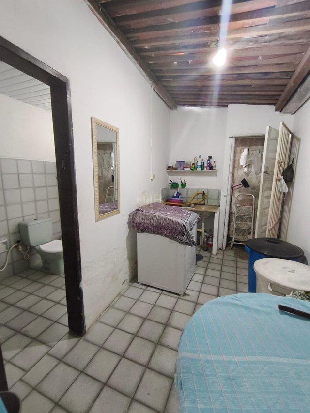 LOCAÇÃO DE CASA COM VAGA DE GARAGEM   VALE DAS PEDREIRAS-CAMARAGIBE Rua Turmalina Camaragibe - 