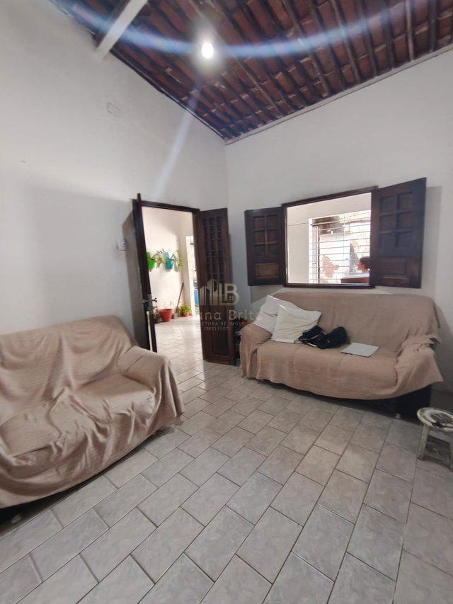 LOCAÇÃO DE CASA COM VAGA DE GARAGEM   VALE DAS PEDREIRAS-CAMARAGIBE Rua Turmalina Camaragibe - 