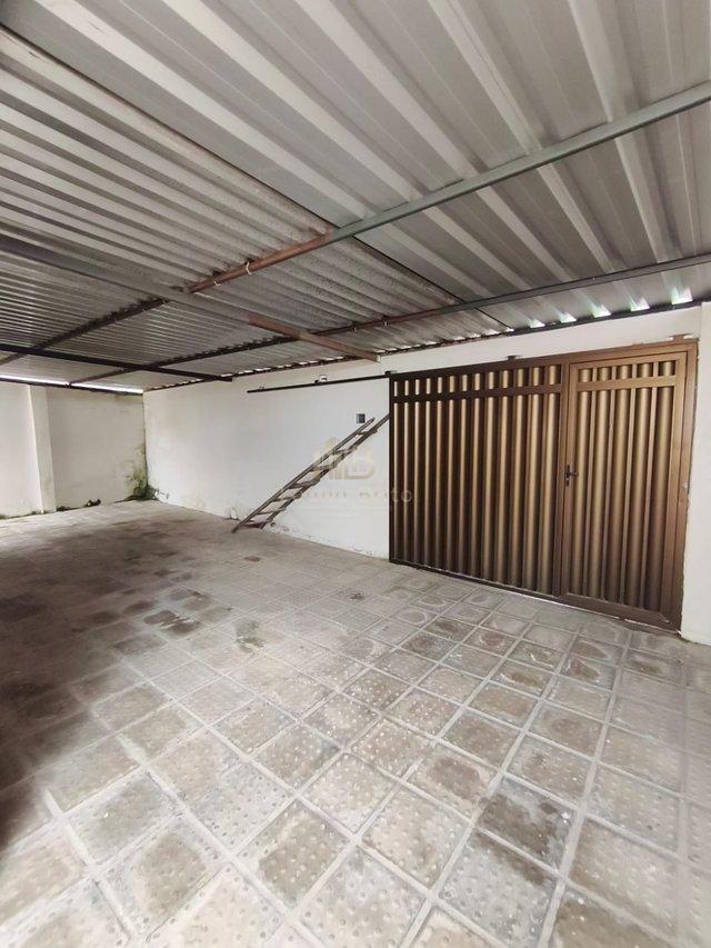 CASA A VENDA 2 QUARTOS NO BAIRRO DOS ESTADOS Rua Paulo de Frontin Camaragibe - 