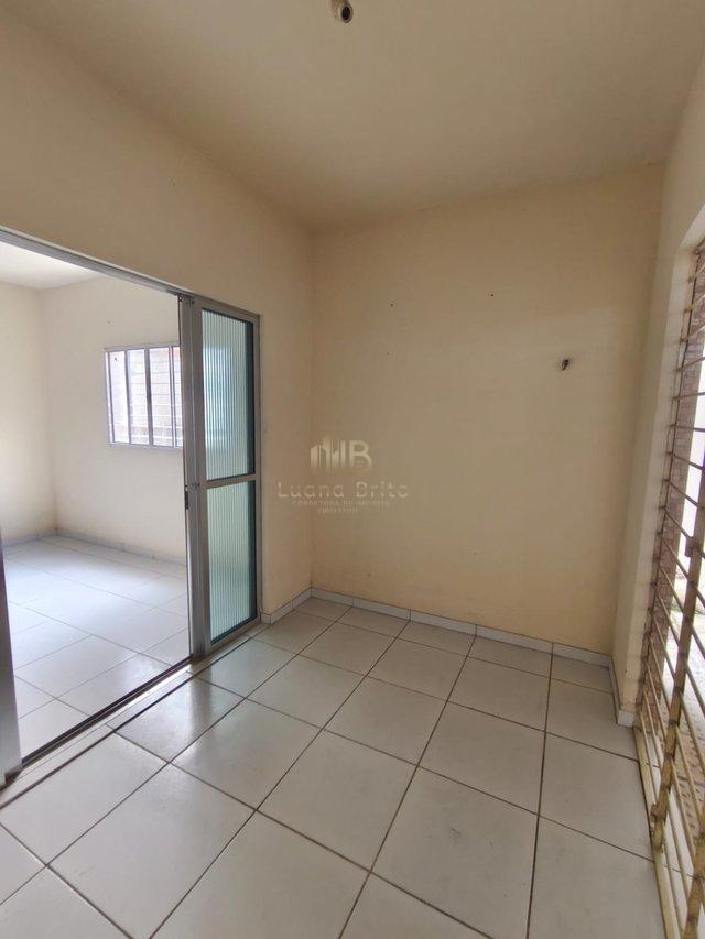 CASA A VENDA 2 QUARTOS NO BAIRRO DOS ESTADOS Rua Paulo de Frontin Camaragibe - 