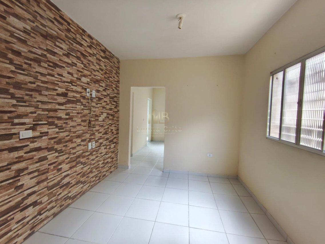CASA A VENDA 2 QUARTOS NO BAIRRO DOS ESTADOS Rua Paulo de Frontin Camaragibe - 