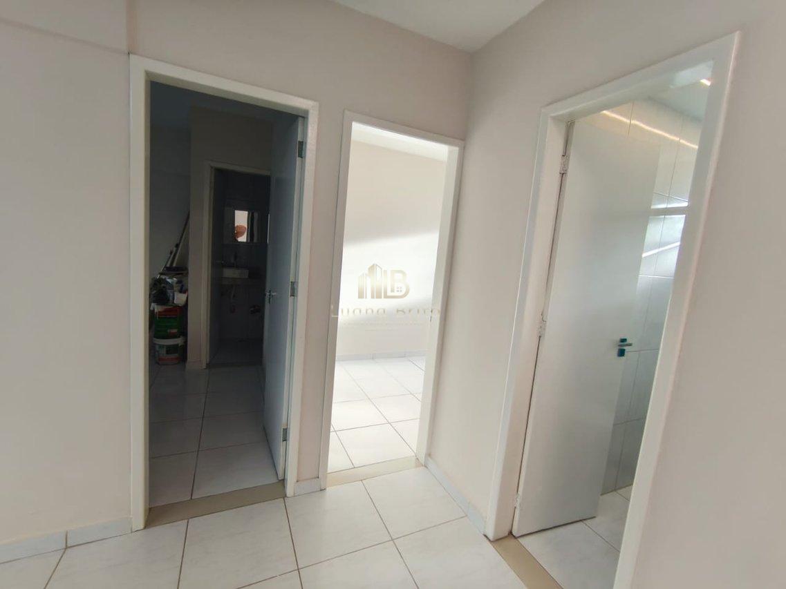 VENDO APARTAMENTO REFORMADO EM SÃO LOURENÇO Rua Esmeraldino Bandeira São Lourenço da Mata - 