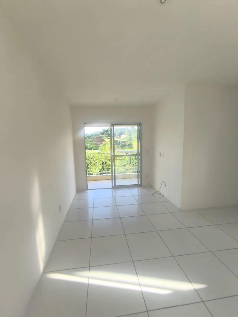 LOCA&Ccedil;&Atilde;O DE APARTAMENTO TERCEIRO ANDAR COM VARANDA Rua Barão de Caruaru São Lourenço da Mata - 