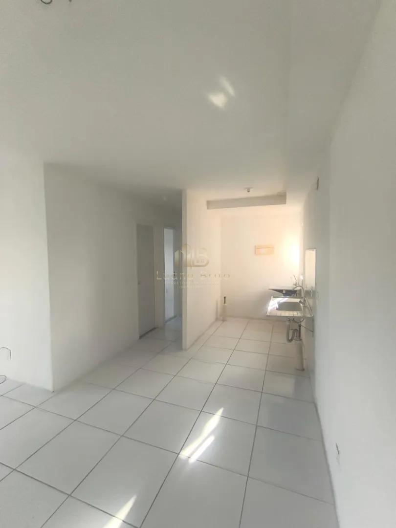 LOCA&Ccedil;&Atilde;O DE APARTAMENTO TERCEIRO ANDAR COM VARANDA Rua Barão de Caruaru São Lourenço da Mata - 