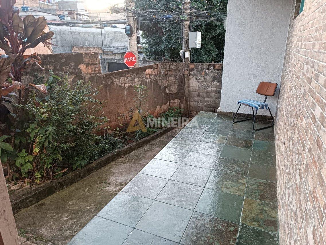 Casa de 3 quartos (2 casas independente)– Bairro Marajó - Belo Horizonte - 
