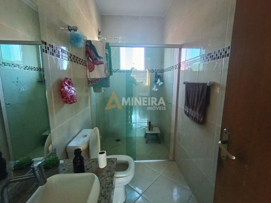 Casa de 3 quartos (2 casas independente)– Bairro Marajó - Belo Horizonte - 