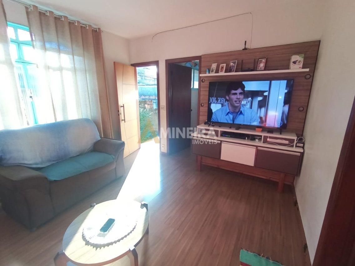 Casa de 3 quartos (2 casas independente)– Bairro Marajó - Belo Horizonte - 