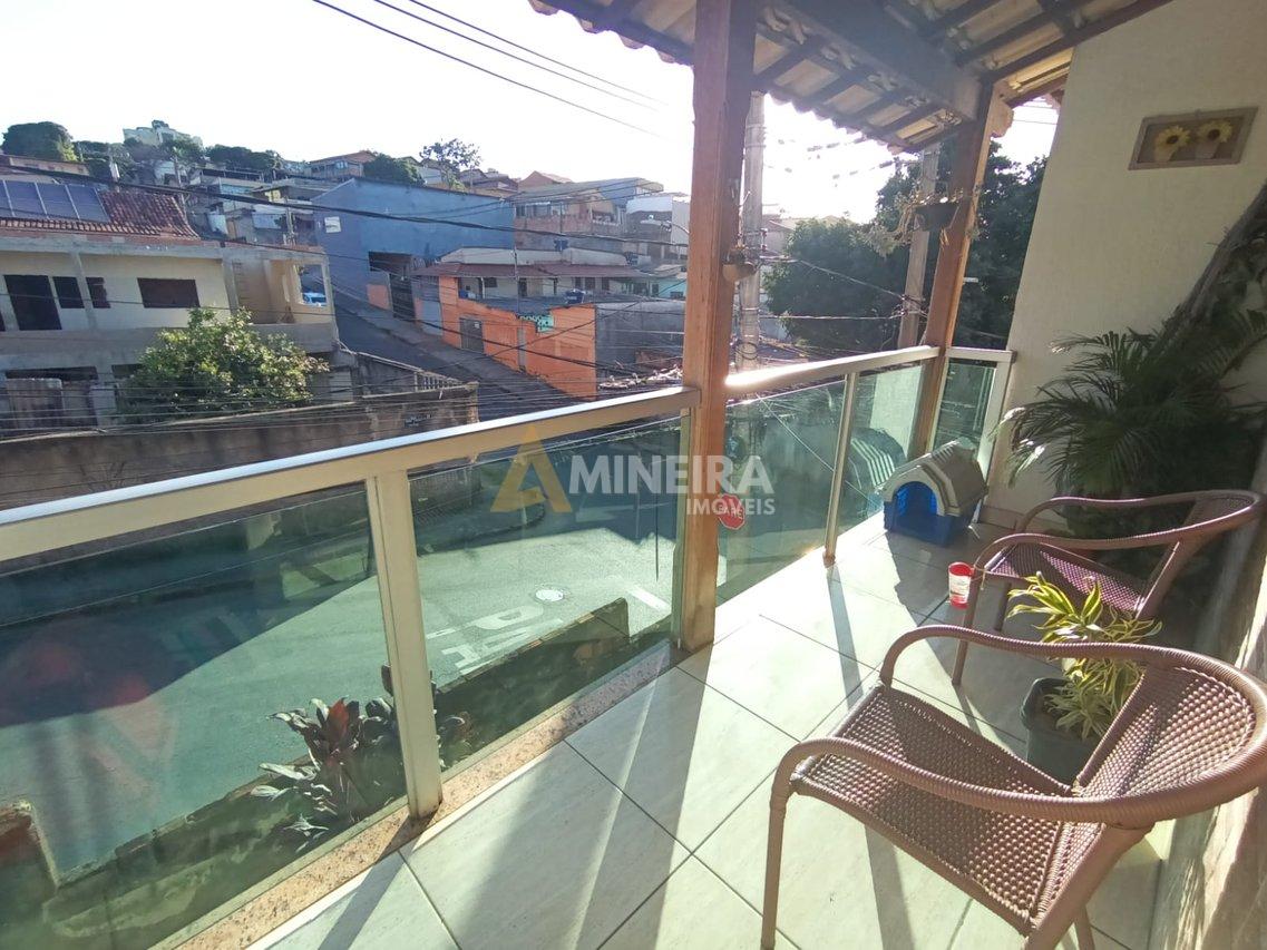 Casa de 3 quartos (2 casas independente)– Bairro Marajó - Belo Horizonte - 