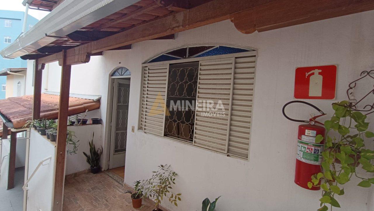 Casa com 3 Quartos - 90m² - Bairro Havaí - Belo Horizonte – MG - Belo Horizonte - 