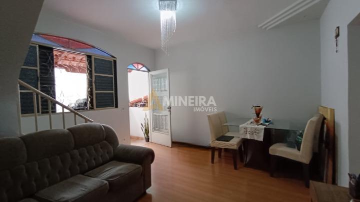 Casa com 3 Quartos - 90m² - Bairro Havaí - Belo Horizonte – MG - Belo Horizonte - 