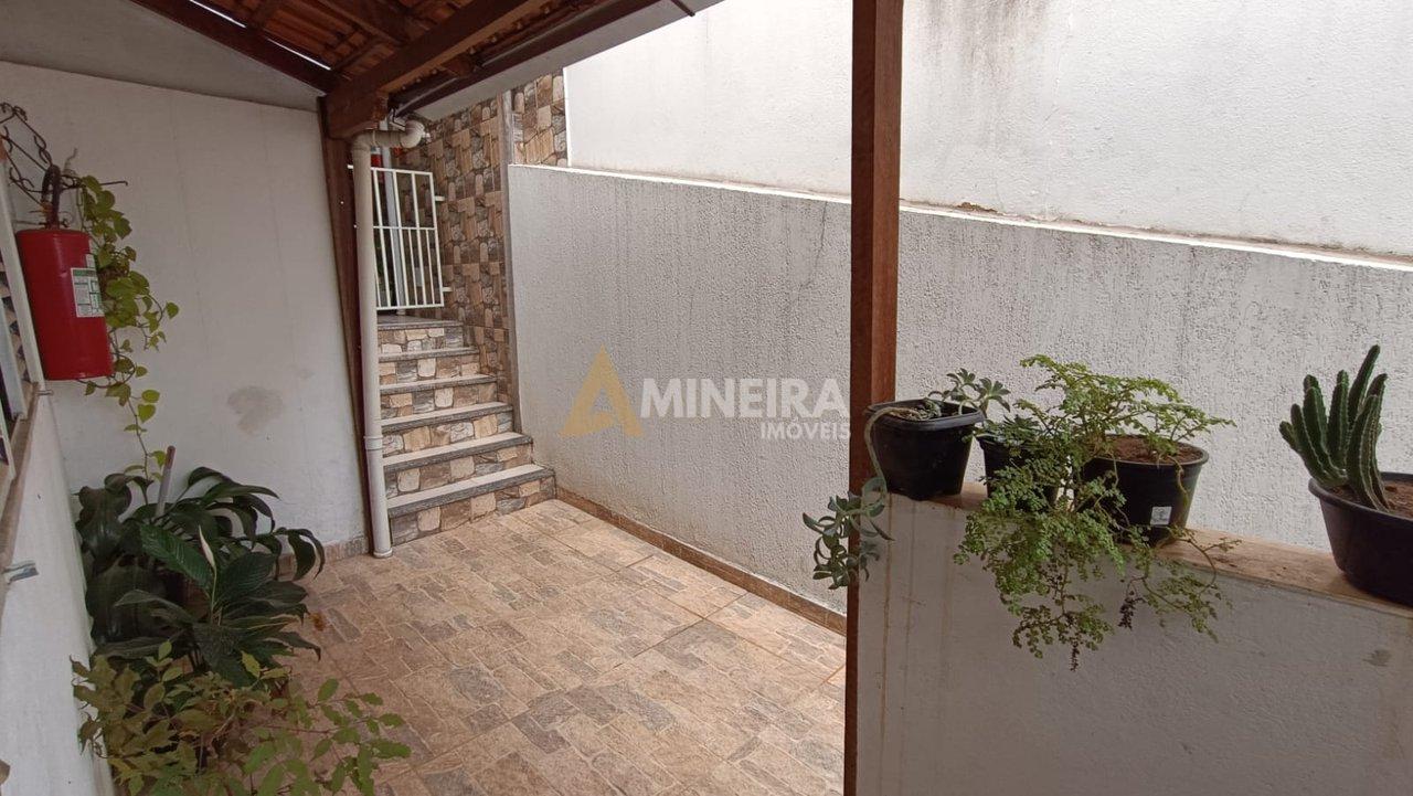 Casa com 3 Quartos - 90m² - Bairro Havaí - Belo Horizonte – MG - Belo Horizonte - 