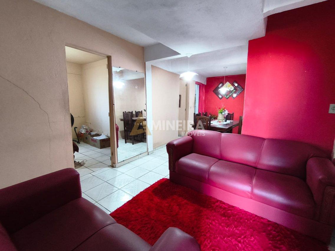 Casa com 6 quartos e 3 banheiros - 250 mt²- Bairro Santa Maria Rua Gonçalves Crespo Belo Horizonte - 