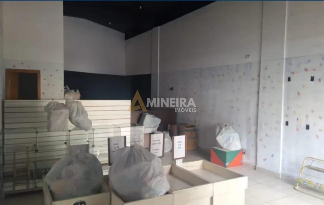Ponto Comercial e 1 banheiro - 50 mT² - R$ 1.500/Mês - Belo Horizonte - 