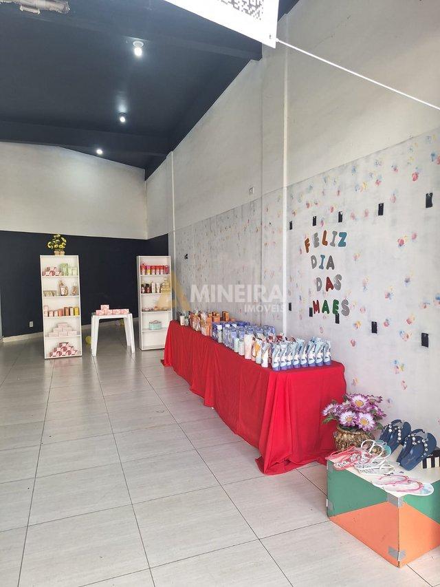 Ponto Comercial e 1 banheiro - 50 mT² - R$ 1.500/Mês - Belo Horizonte - 