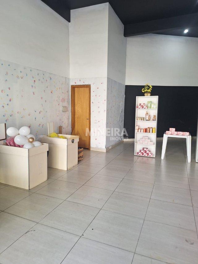 Ponto Comercial e 1 banheiro - 50 mT² - R$ 1.500/Mês - Belo Horizonte - 