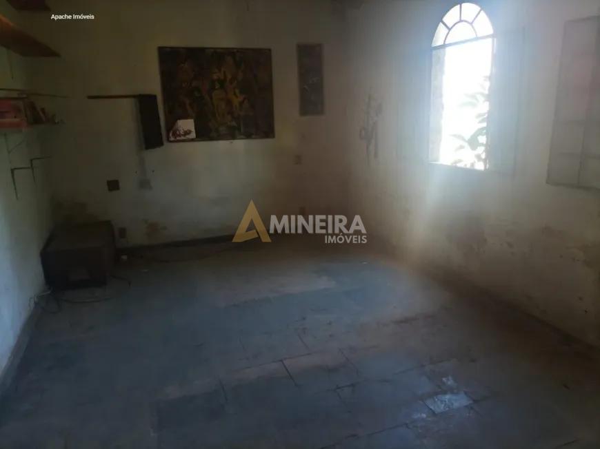 Casa com 7 quartos à venda, R$589.000 Havaí – Belo Horizonte Rua Papoula Vermelha Belo Horizonte - 