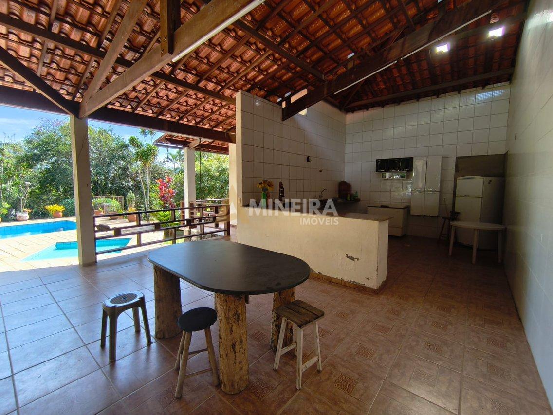 Casa 5 quartos, 3 suítes, piscina, área verde - 3.000mt² - Cond. Vale do Ouro Alameda dos Tangarás Ribeirão das Neves - 