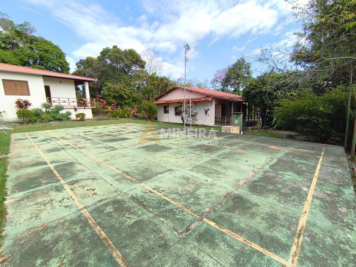 Casa 5 quartos, 3 suítes, piscina, área verde - 3.000mt² - Cond. Vale do Ouro Alameda dos Tangarás Ribeirão das Neves - 