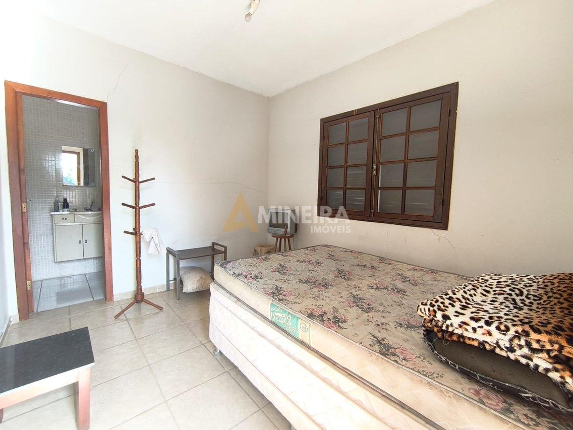 Casa 5 quartos, 3 suítes, piscina, área verde - 3.000mt² - Cond. Vale do Ouro Alameda dos Tangarás Ribeirão das Neves - 