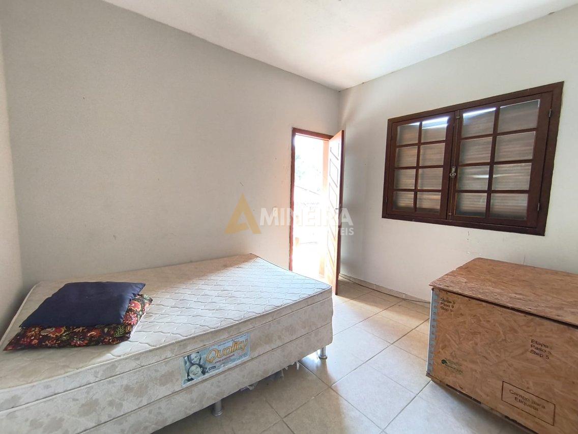 Casa 5 quartos, 3 suítes, piscina, área verde - 3.000mt² - Cond. Vale do Ouro Alameda dos Tangarás Ribeirão das Neves - 