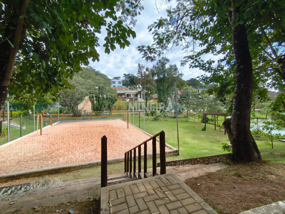 Casa 5 quartos, 3 suítes, piscina, área verde - 3.000mt² - Cond. Vale do Ouro Alameda dos Tangarás Ribeirão das Neves - 