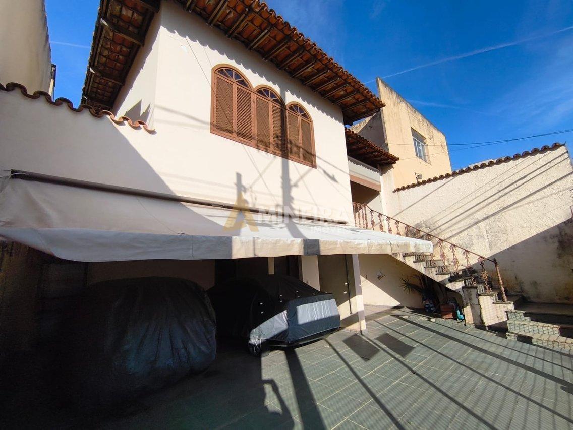 Casa 4 Quartos c/3 suíte - mt² - Bairro Caiçara- BH  Belo Horizonte - 