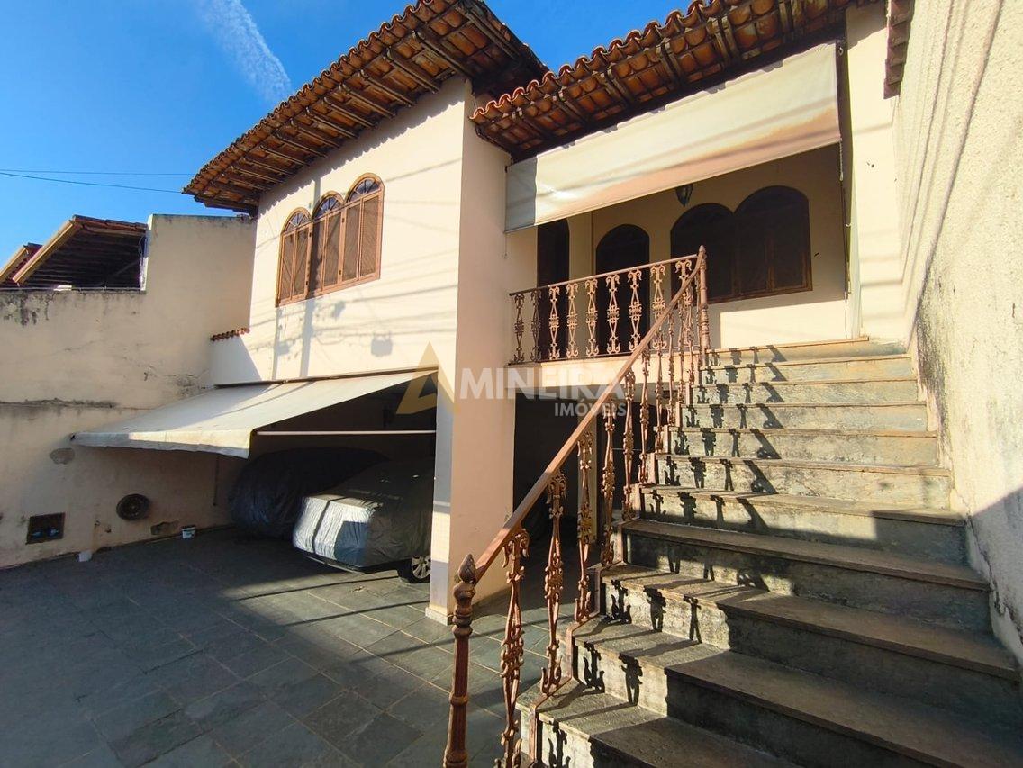 Casa 4 Quartos c/3 suíte - mt² - Bairro Caiçara- BH  Belo Horizonte - 