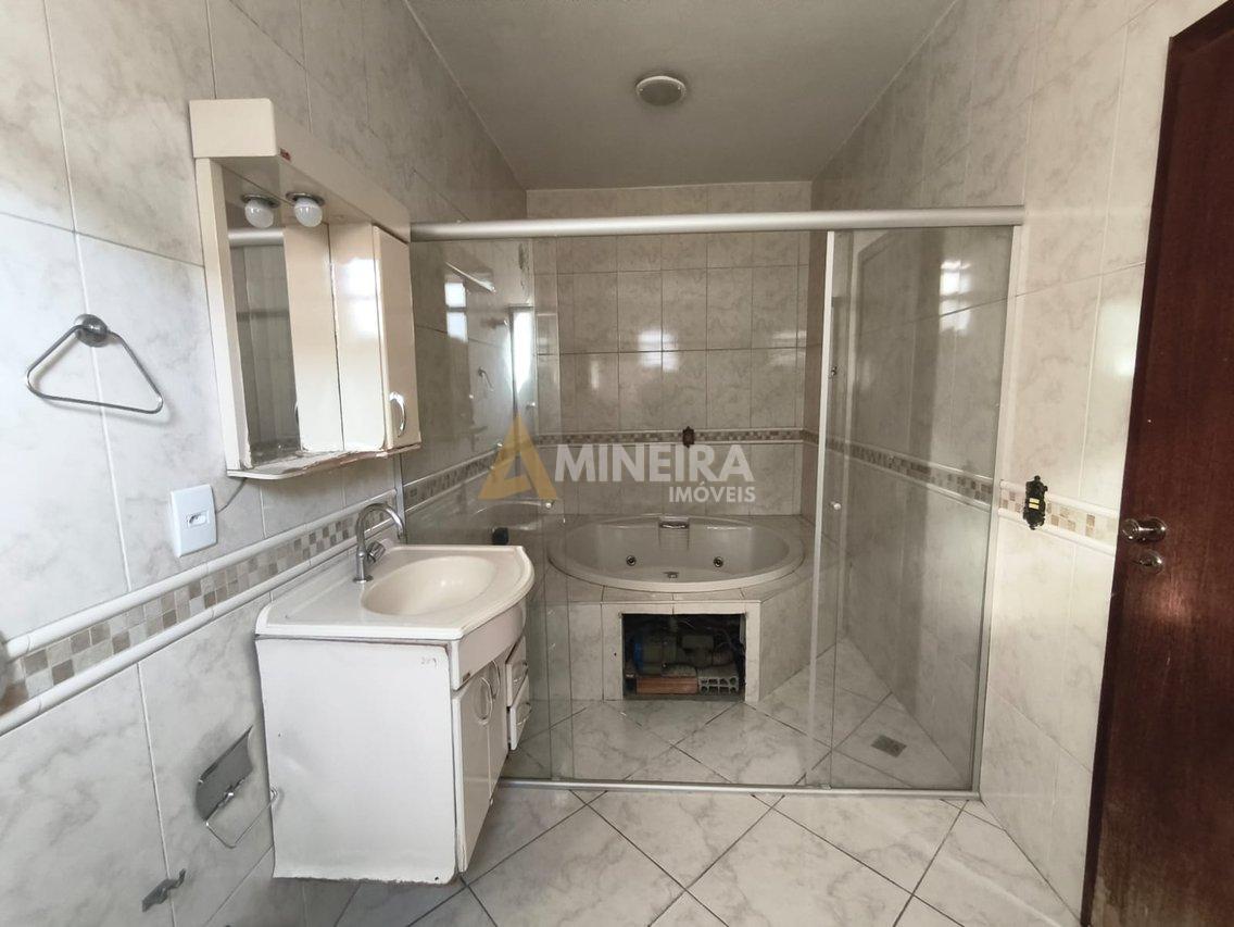 Casa 4 Quartos c/3 suíte - mt² - Bairro Caiçara- BH  Belo Horizonte - 