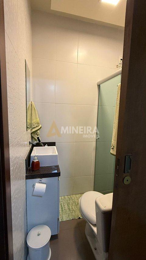 CASA A VENDA COM 3QTOS, SENDO 1 SUITE, VERANDA - 171MT² - BAIRRO HAVAÍ - BH RUA MARIA BEATRIZ Belo Horizonte - 