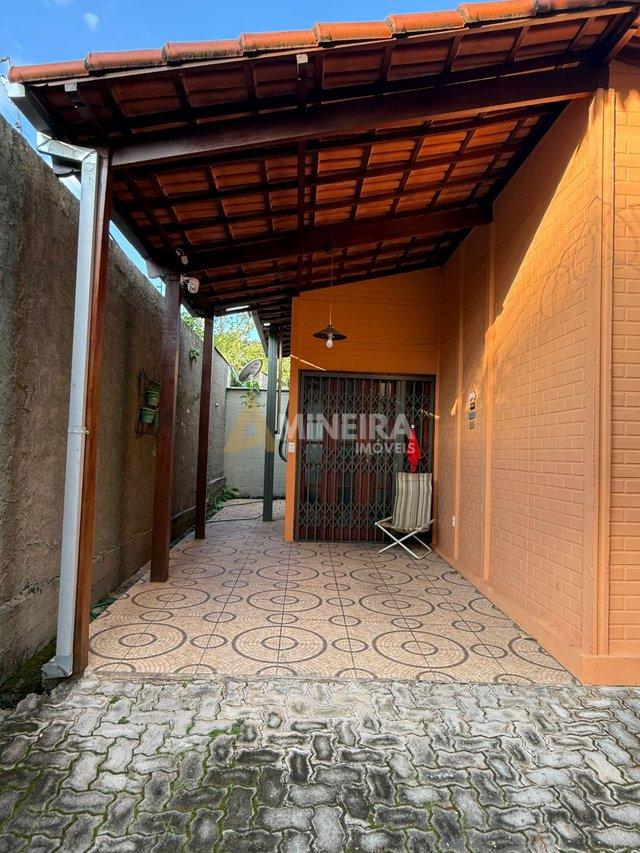 CASA A VENDA COM 3QTOS, SENDO 1 SUITE, VERANDA - 171MT² - BAIRRO HAVAÍ - BH RUA MARIA BEATRIZ Belo Horizonte - 