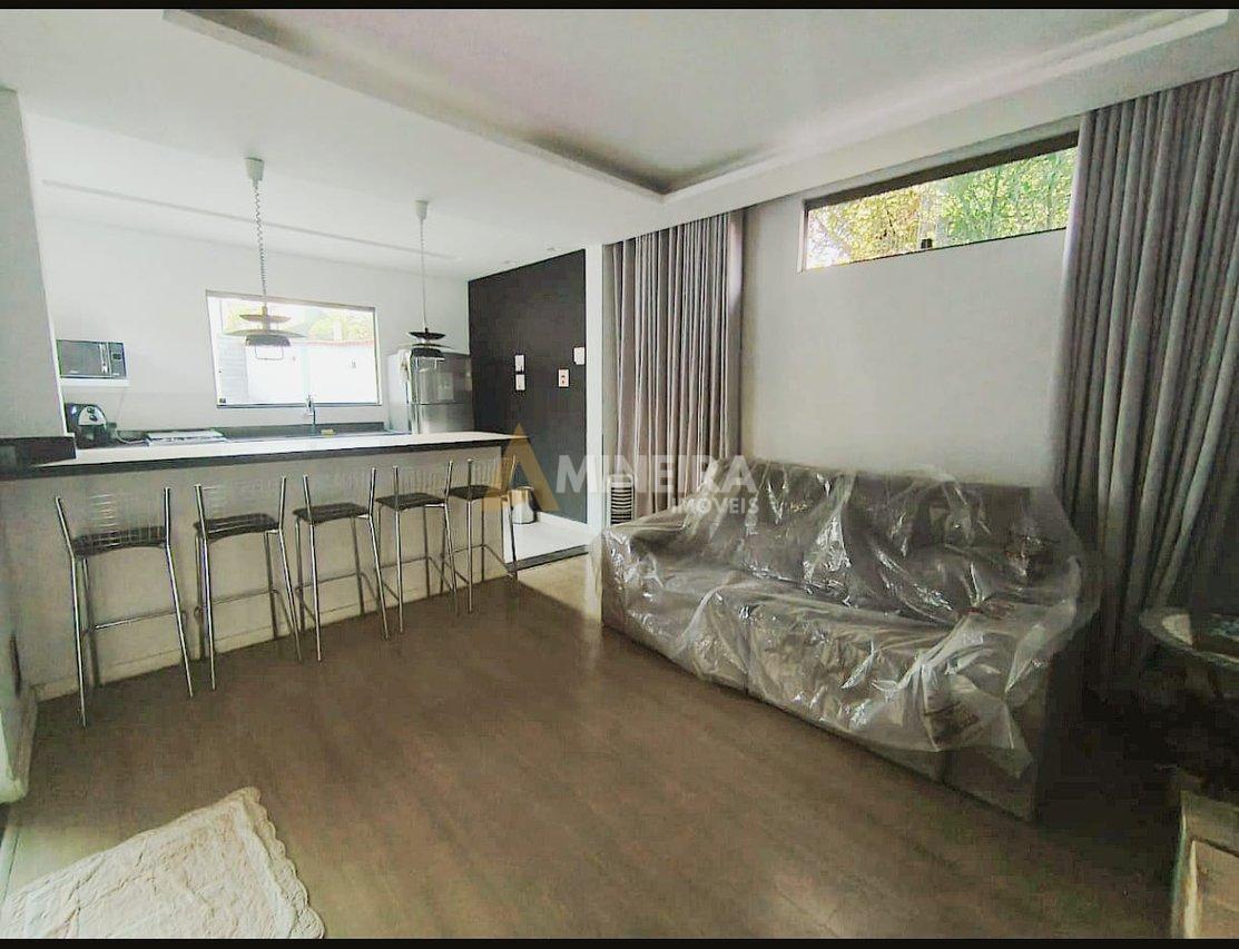 Casa com 4 Quartos, sendo 1 suites - 5 banheiros -528mt²- Bairro Palmeiras -R$1.300.000,00 Rua José Gualberto Belo Horizonte - 