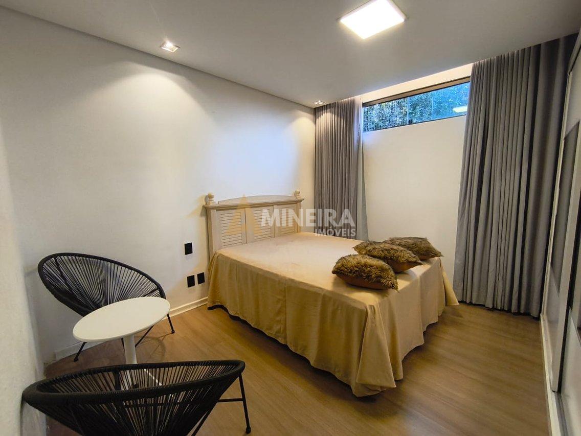 Casa com 4 Quartos, sendo 1 suites - 5 banheiros -528mt²- Bairro Palmeiras -R$1.300.000,00 Rua José Gualberto Belo Horizonte - 