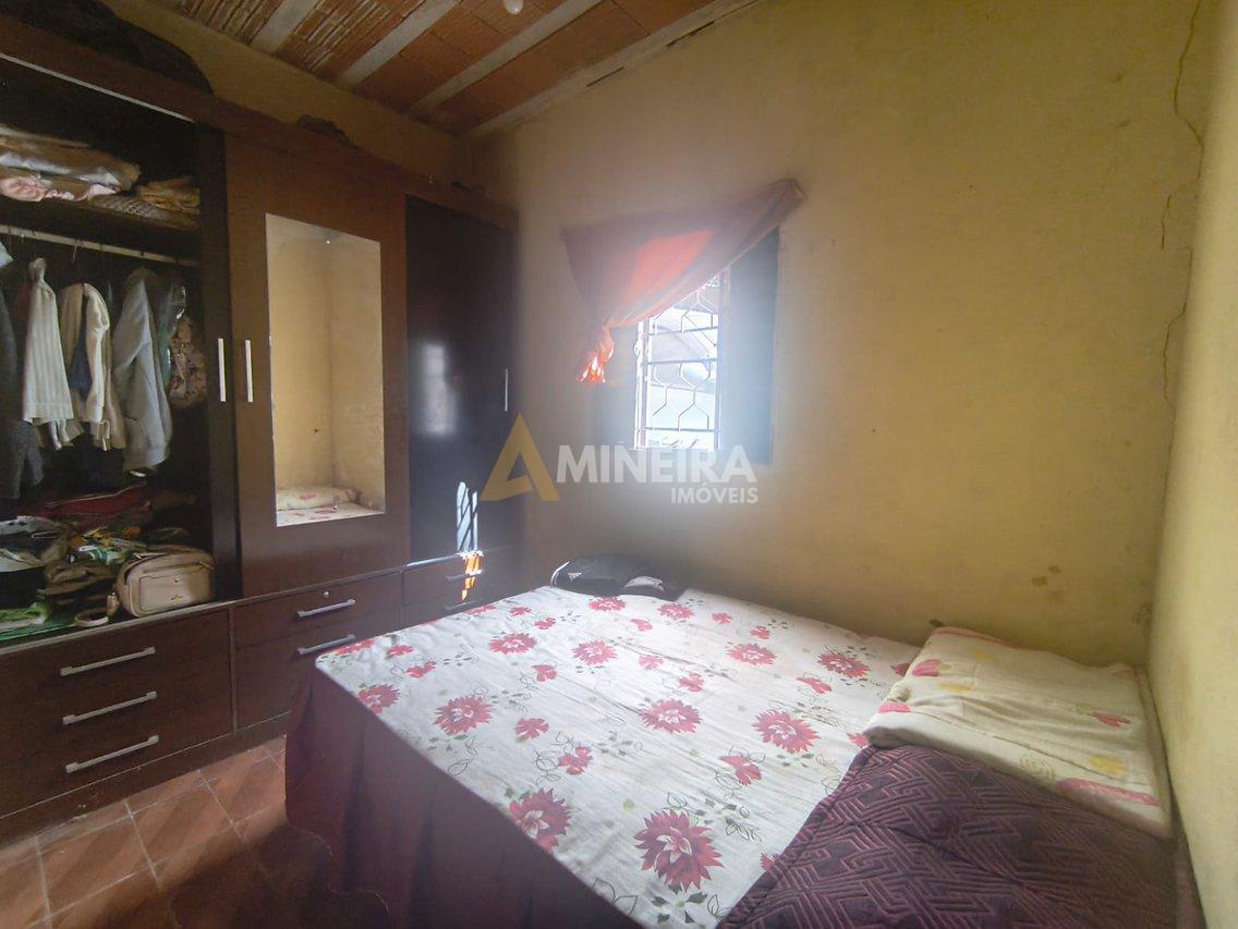 Casa a venda no Bairro Marajo/BH RUA MULUNGU Belo Horizonte - 