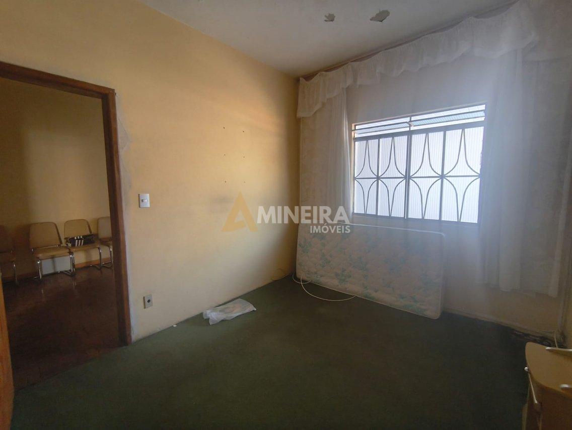 Casa a venda no Bairro Marajo/BH RUA MULUNGU Belo Horizonte - 