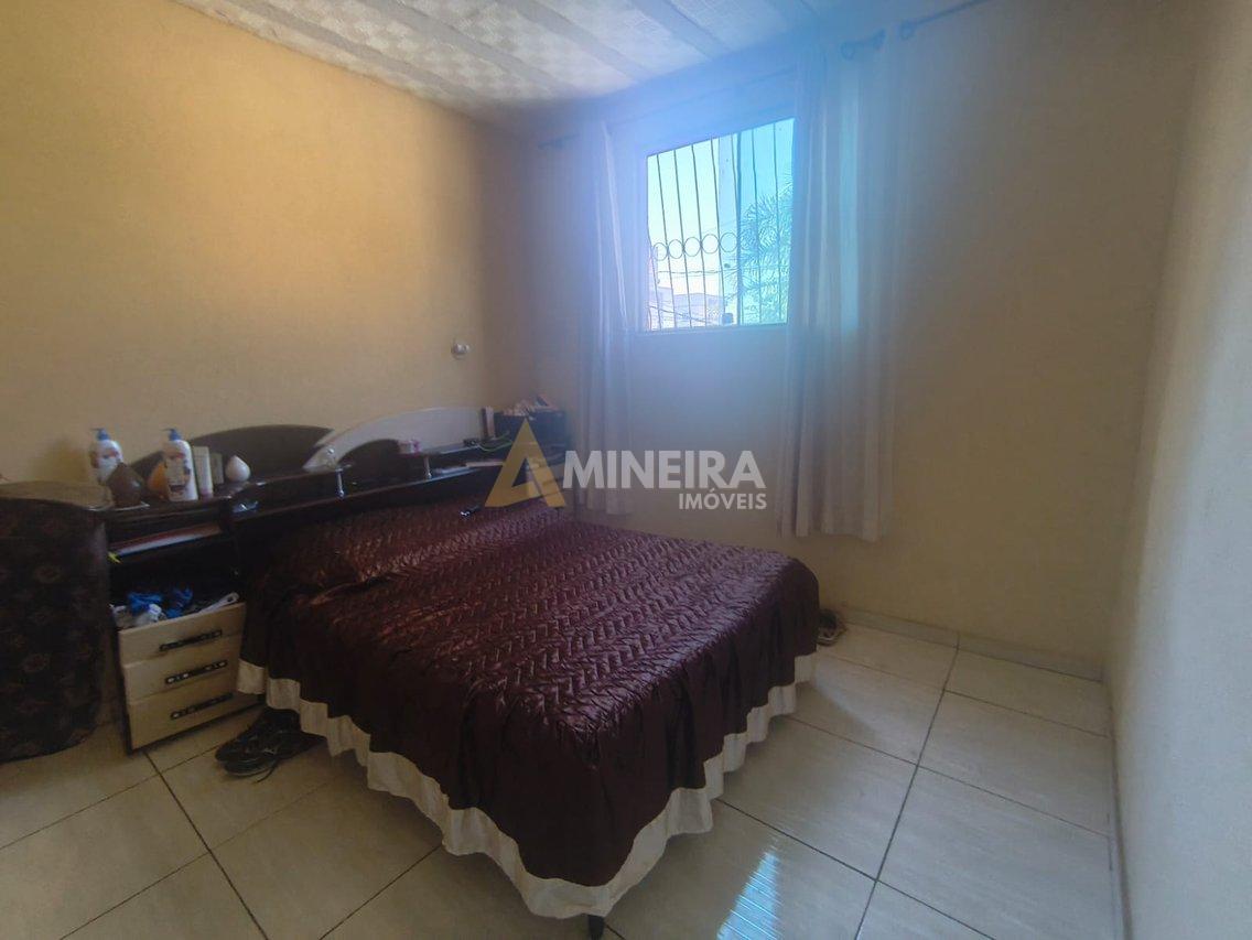 Casa a venda no Bairro Marajo/BH RUA MULUNGU Belo Horizonte - 