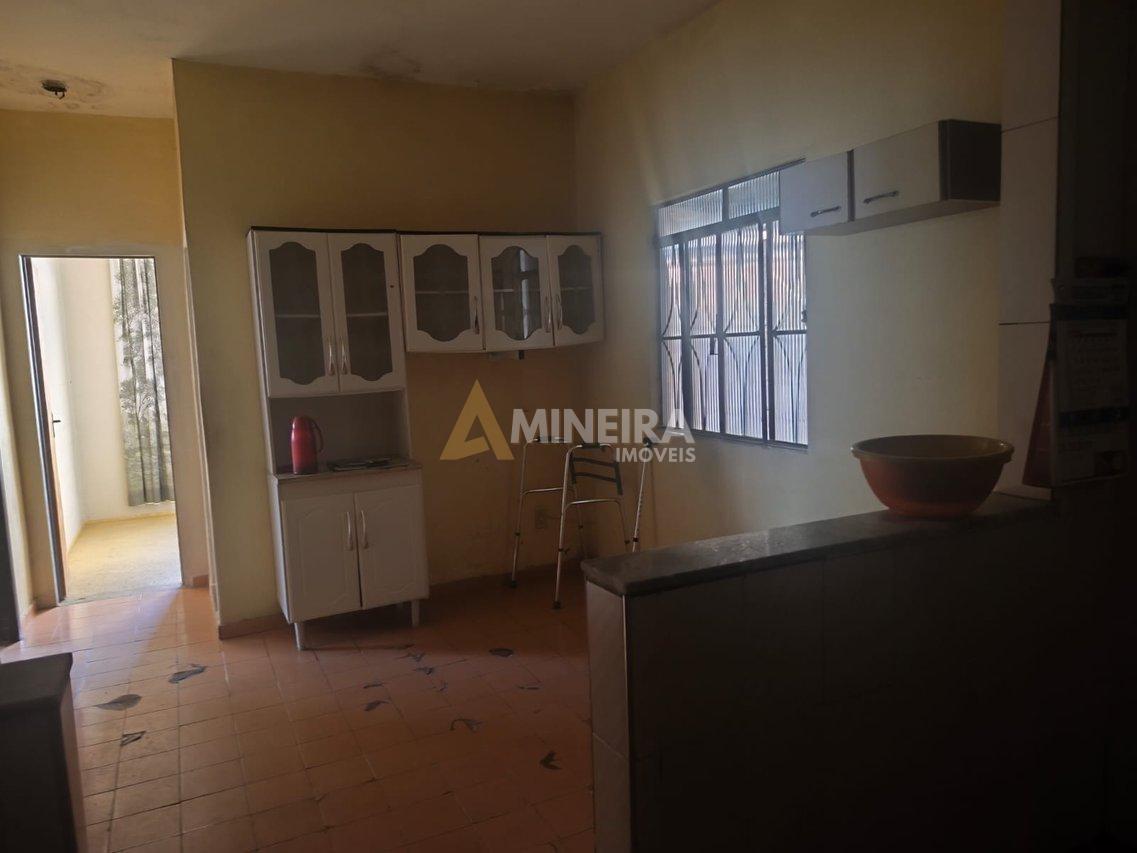 Casa a venda no Bairro Marajo/BH RUA MULUNGU Belo Horizonte - 