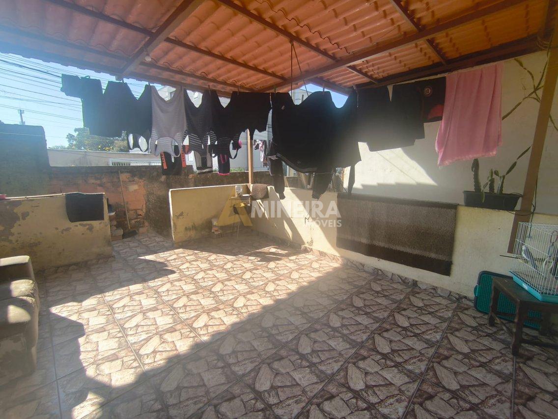 Casa a venda no Bairro Marajo/BH RUA MULUNGU Belo Horizonte - 