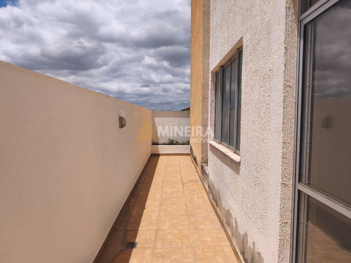 Apartamento a venda 2 quartos e área privativa com 50mt²- Bairro Sta Mônica/BH Rua Érico Veríssimo Belo Horizonte - 