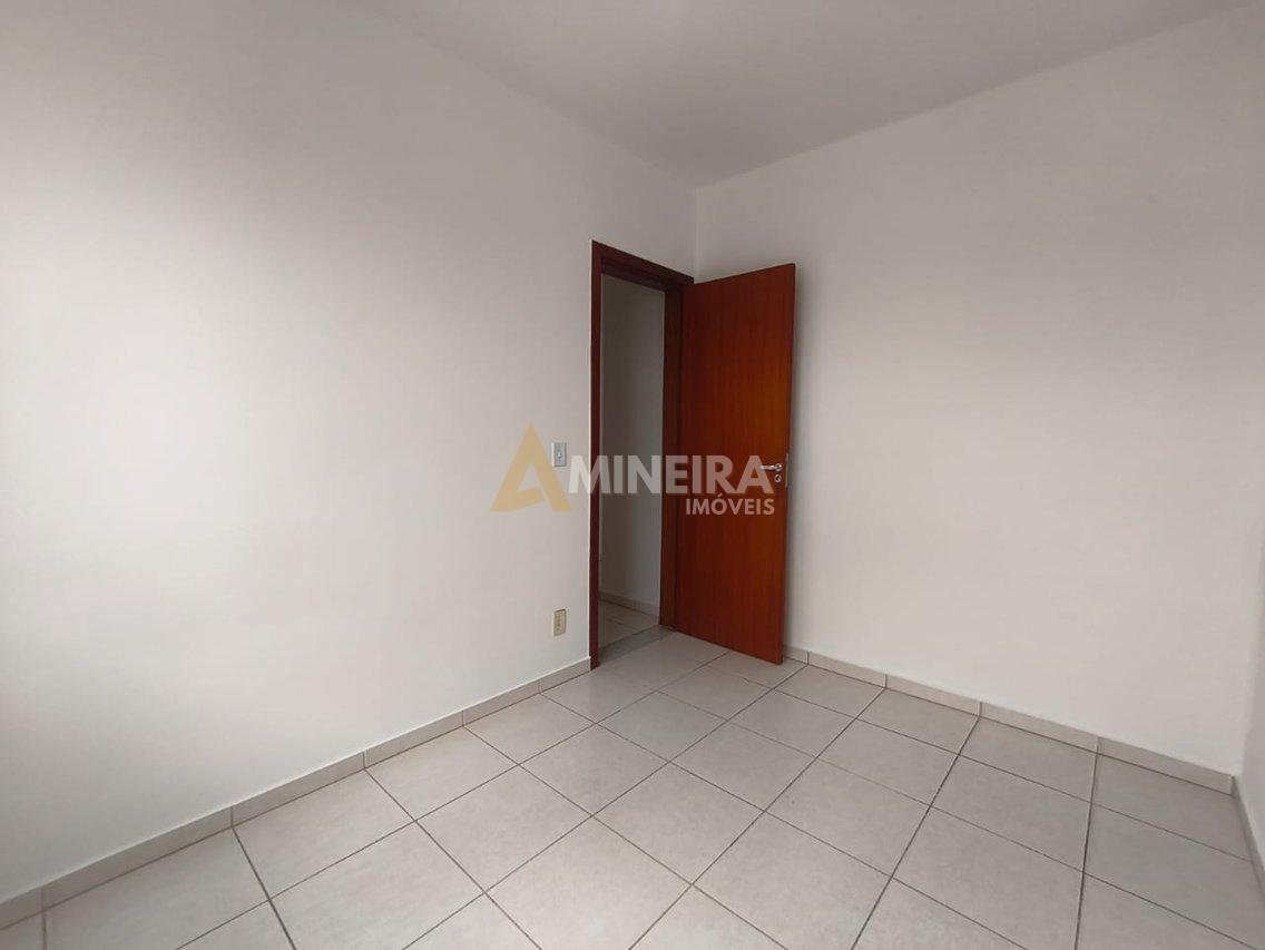 Apartamento a venda 2 quartos e área privativa com 50mt²- Bairro Sta Mônica/BH Rua Érico Veríssimo Belo Horizonte - 