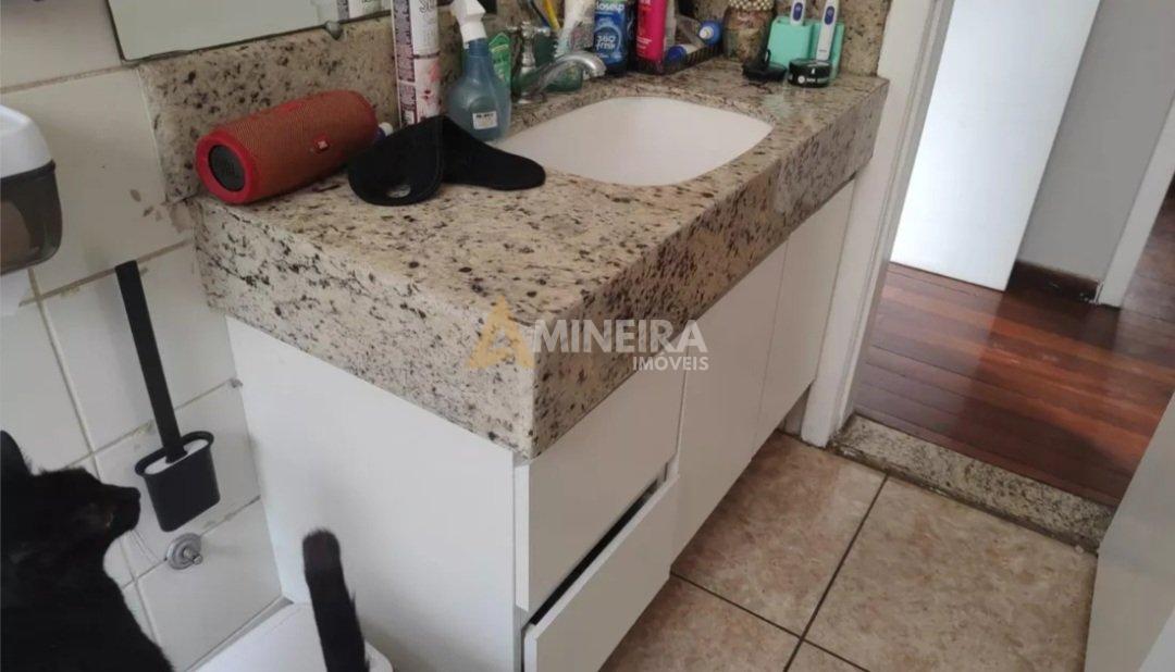 Apartamento 3quartos, 2 banheiros a Venda, 90mt² por 395 Mil - Bairro Havaí Rua Maria Beatriz Belo Horizonte - 