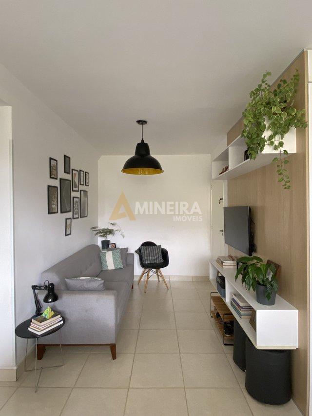 APARTAMENTO 2 QUARTOS, 1 BANHEIRO DE 54MT² POR 220 Mil - Bairro Olhos Dágua/BH Rua Nilópolis Belo Horizonte - 