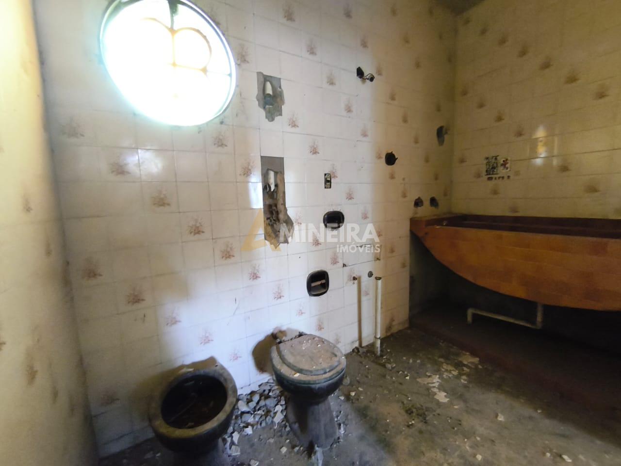 Casa 360 mt&sup2; - R$ 400 Mil Rua Dona Maria Diniz Ferreira Belo Horizonte - 