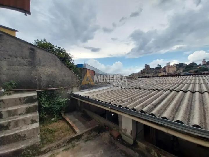 Casa com 3 quartos e 3 banheiros a venda, 200mt&sup2;, no Bairro Salgado Filho/BH Rua José de Araújo Fernandes Belo Horizonte - 