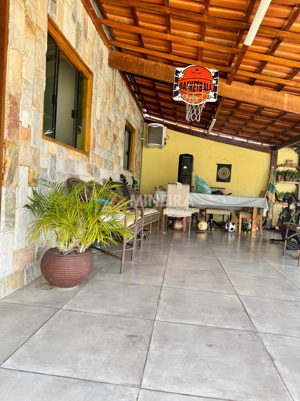 Casa com 3 quartos e 3 banheiros a venda, 200mt&sup2;, no Bairro Salgado Filho/BH Rua José de Araújo Fernandes Belo Horizonte - 