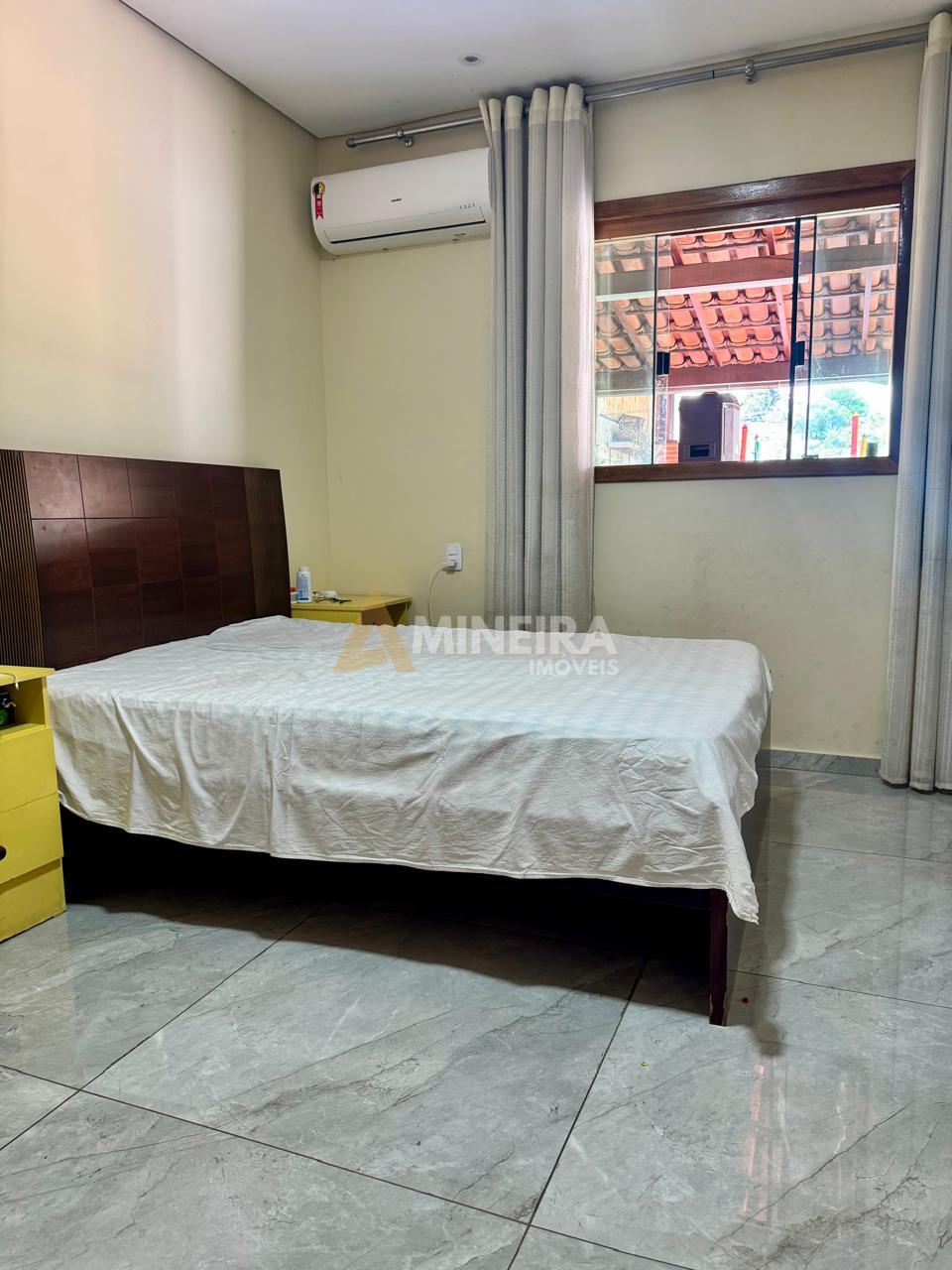 Casa com 3 quartos e 3 banheiros a venda, 200mt&sup2;, no Bairro Salgado Filho/BH Rua José de Araújo Fernandes Belo Horizonte - 