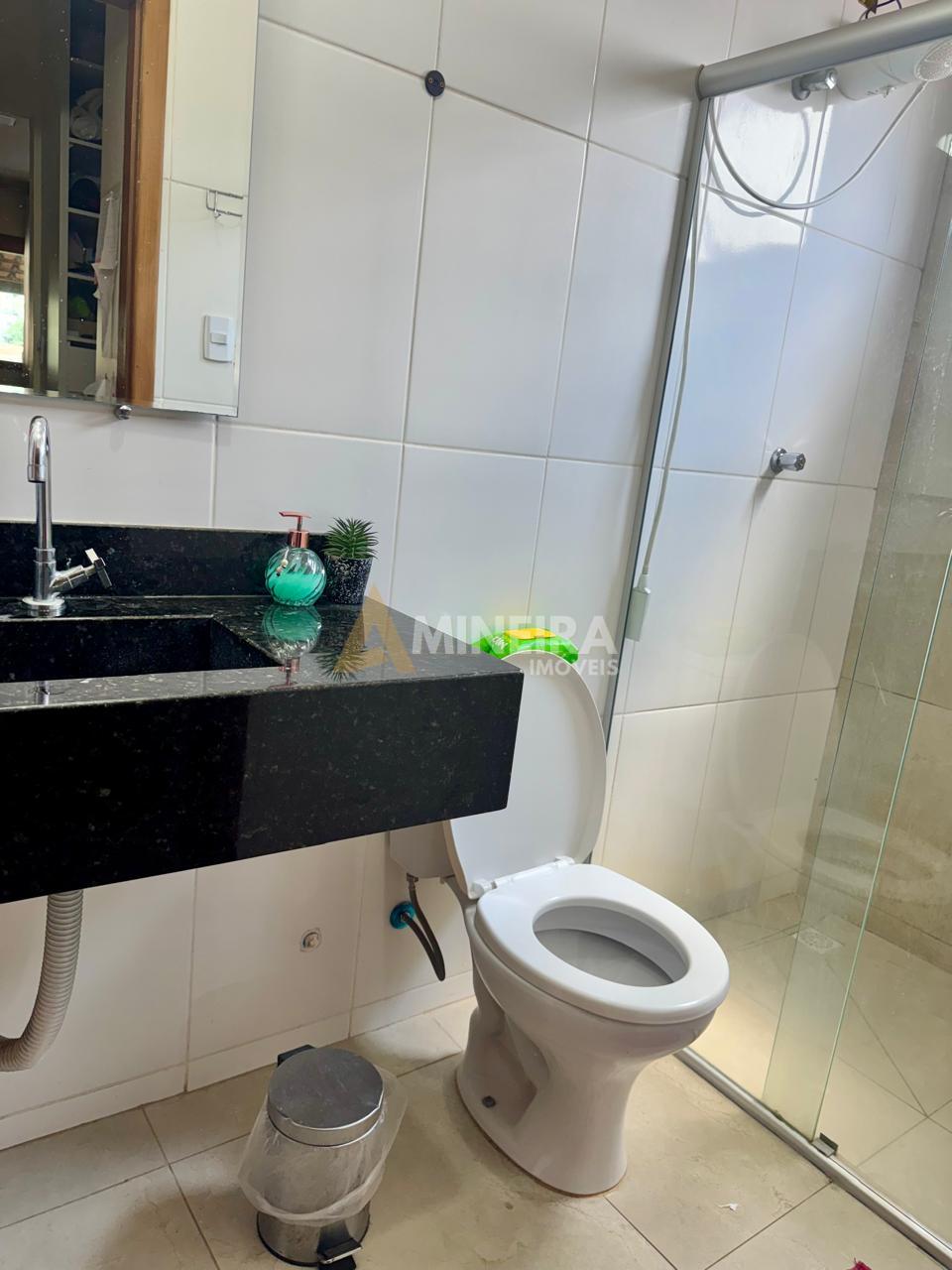 Casa com 3 quartos e 3 banheiros a venda, 200mt&sup2;, no Bairro Salgado Filho/BH Rua José de Araújo Fernandes Belo Horizonte - 